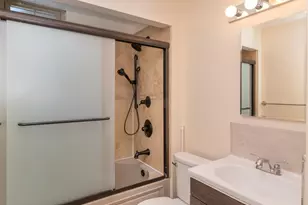 684 Amboy Ave, Edison, NJ 08837 - Photo 16