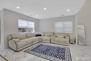 75 Winthrop Rd, Monroe Township, NJ 08831 - Photo 10