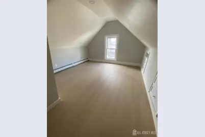 315 E Smith Street E, Woodbridge Township, NJ 07095 - Photo 8