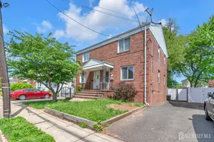 1355 Hamilton St, Elizabeth, NJ 07208 - Photo 2