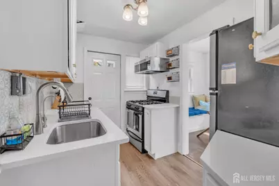 1355 Hamilton Street, Elizabeth, NJ 07208 - Photo 10