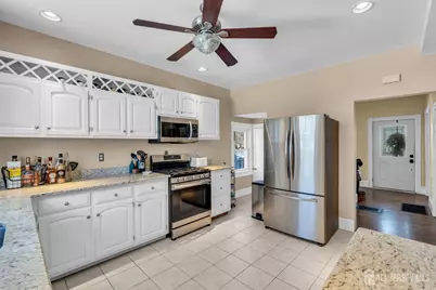 589 Mountain Avenue, Bound Brook, NJ 08805 - Photo 12