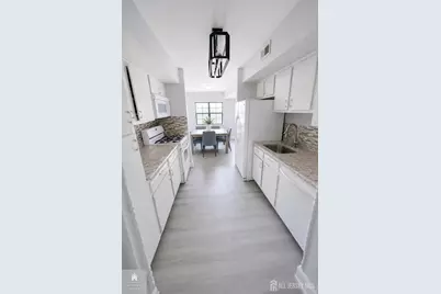 23-C Powderhorn Court, Woodbridge Township, NJ 07095 - Photo 2