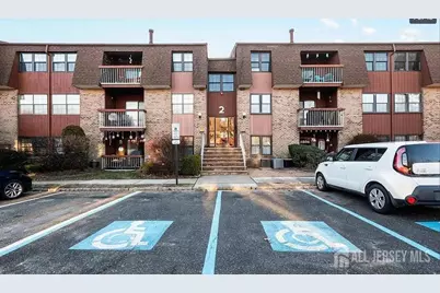 23-C Powderhorn Court, Woodbridge Township, NJ 07095 - Photo 2