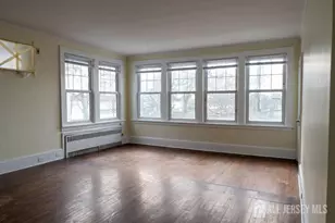 46 Catalpa Ave, Perth Amboy, NJ 08861 - Photo 2