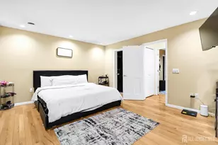 140 Lawrence St, New Brunswick, NJ 08901 - Photo 20