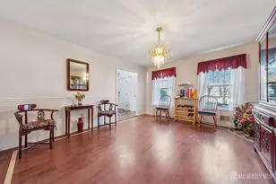 5 Oak Hill Dr, Monroe Township, NJ 08831 - Photo 6