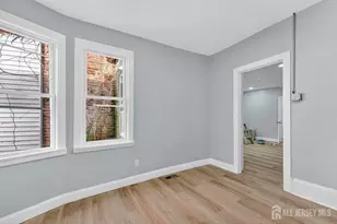 11 N Willow St, Trenton, NJ 08608 - Photo 6