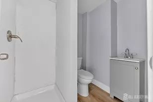 11 N Willow St, Trenton, NJ 08608 - Photo 18