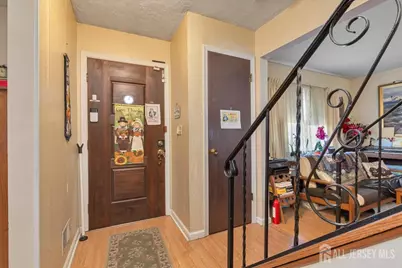 12 Lake Avenue, Franklin Township, NJ 08873 - Photo 2