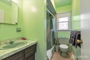 12 Lake Ave, Franklin Township, NJ 08873 - Photo 18