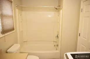 494 Harris Ave, Middlesex, NJ 08846 - Photo 6