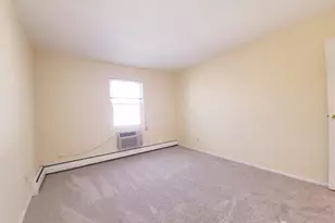 93 Fox Rd, Edison, NJ 08817 - Photo 14