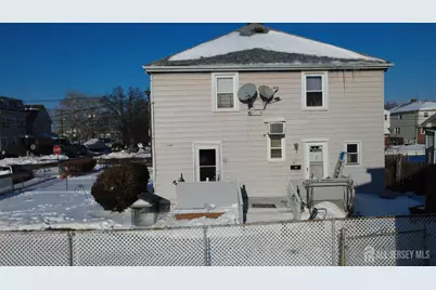 48 Locust Street, Carteret, NJ 07008 - Photo 2