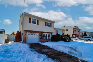37 Patrick St, Carteret, NJ 07003 - Photo 2
