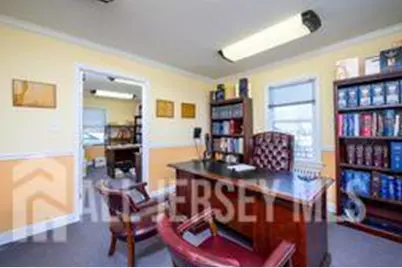 279 Amboy Avenue, Woodbridge Township, NJ 07095 - Photo 18