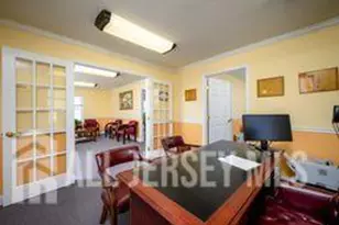 279 Amboy Ave, Woodbridge Township, NJ 07095 - Photo 16