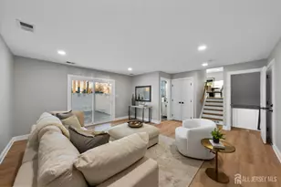 64 S Cliff Rd, Colonia, NJ 07067 - Photo 16