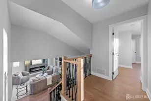 64 S Cliff Rd, Colonia, NJ 07067 - Photo 20