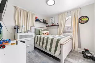 696 Hanson Ave, Perth Amboy, NJ 08861 - Photo 8