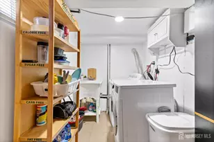 696 Hanson Ave, Perth Amboy, NJ 08861 - Photo 12