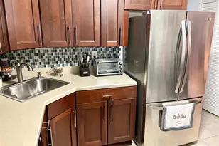 165 Essex Ave, Metuchen, NJ 08840 - Photo 4