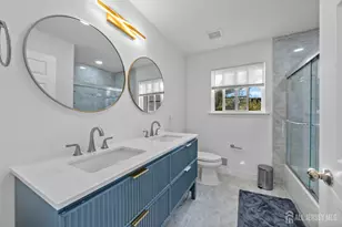 46 Pin Oak Dr, North Brunswick Township, NJ 08902 - Photo 22