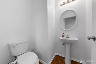 46 Pin Oak Dr, North Brunswick Township, NJ 08902 - Photo 12