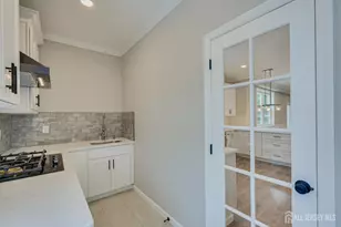 7 Vale St, Edison, NJ 08817 - Photo 28