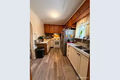 614 Magnolia Street, Highland Park, NJ 08904 - Photo 2