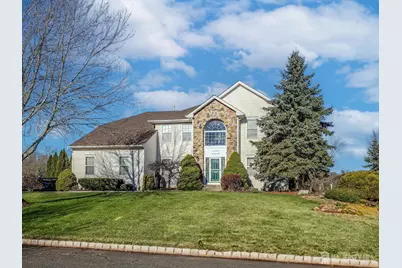 6 Bering Way, Franklin Township, NJ 08873 - Photo 1