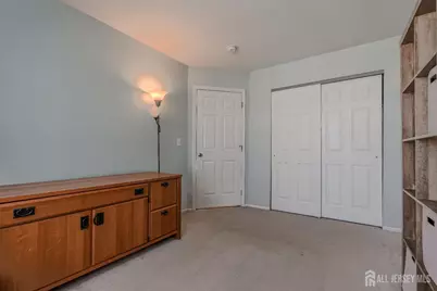 33 Vandeventer Court, Sayreville, NJ 08872 - Photo 16