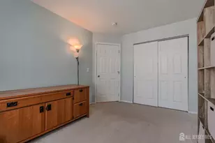 33 Vandeventer Ct, Sayreville, NJ 08872 - Photo 16