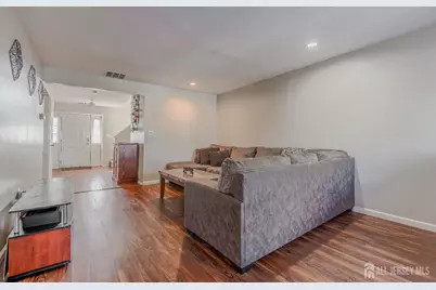 33 Vandeventer Court, Sayreville, NJ 08872 - Photo 6