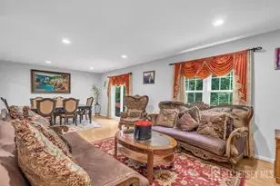 28 Hawthorn Dr, Edison, NJ 08820 - Photo 24