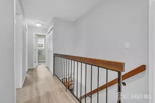 28 Hawthorn Dr, Edison, NJ 08820 - Photo 28