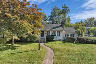 1 Memorial Dr, East Brunswick Township, NJ 08816 - Photo 14