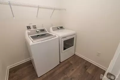 601 Charleston Drive NE, Monroe Township, NJ 08831 - Photo 28