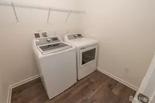 601 Charleston Dr NE, Monroe Township, NJ 08831 - Photo 28