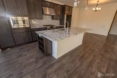 601 Charleston Drive NE, Monroe Township, NJ 08831 - Photo 4