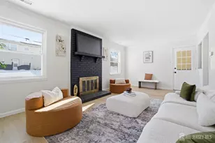 143 Banwell Ln, Mount Laurel, NJ 08054 - Photo 12