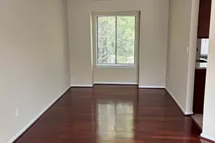 92 Gate House Ln, Edison, NJ 08820 - Photo 4