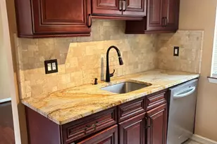 92 Gate House Ln, Edison, NJ 08820 - Photo 8