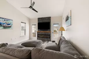 4 Wellington Pl, Monroe Township, NJ 08831 - Photo 14