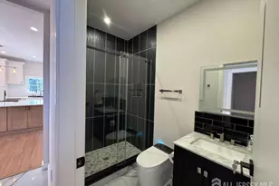 226 Washington Ave, Milltown, NJ 08850 - Photo 16