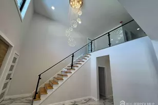 226 Washington Ave, Milltown, NJ 08850 - Photo 6