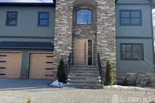 226 Washington Ave, Milltown, NJ 08850 - Photo 2