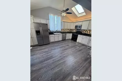 4 Davids Lane, Howell Township, NJ 07731 - Photo 4