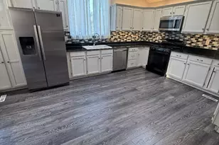 4 Davids Ln, Howell Township, NJ 07731 - Photo 4