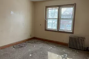 39 W 40th St, Bayonne, NJ 07002 - Photo 8